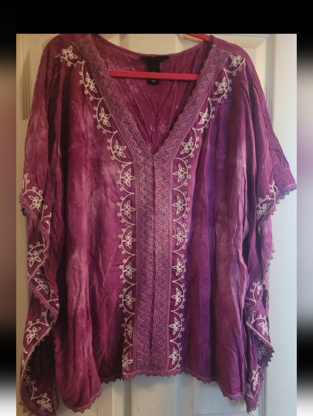 Plus:Boho Embroidered Purple V-Neck Women’s Poncho Top